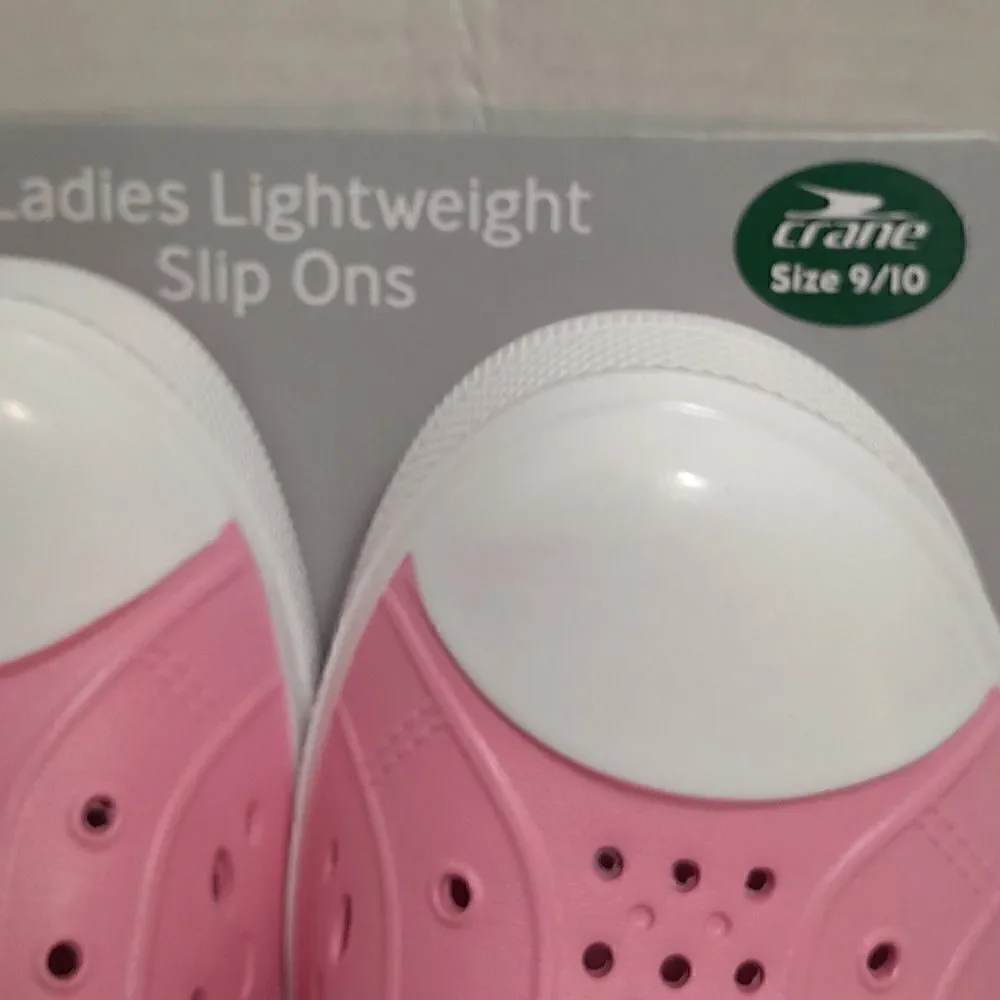 Barbie Core Crane Ladies Lightweight SlipOns...Size 9-10...New in Package.